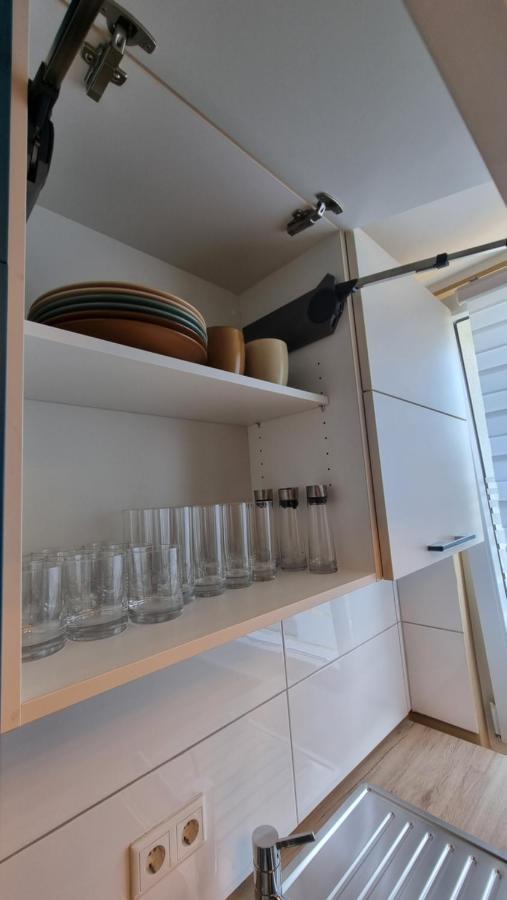 Apartment Lovely 2-bedroom Unit In Duesseldorf Tastefully Furnished